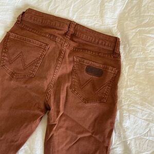 Rust Colored Wrangler Jeans - Size 5/28